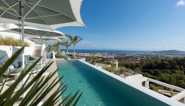 Resa Estates Ibiza Cas Mut villa te koop sale pool and view 4.jpg